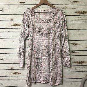 Last chance. Going to Goodwill. VS Sleepshirt.